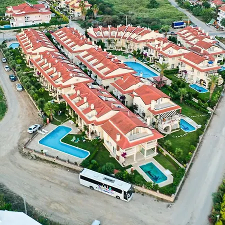 Seaside Residence, Holly, 3 Yatak Odali , 6 Kisilik Denize Sifir, Ortak Havuzlu Luks Fethiye