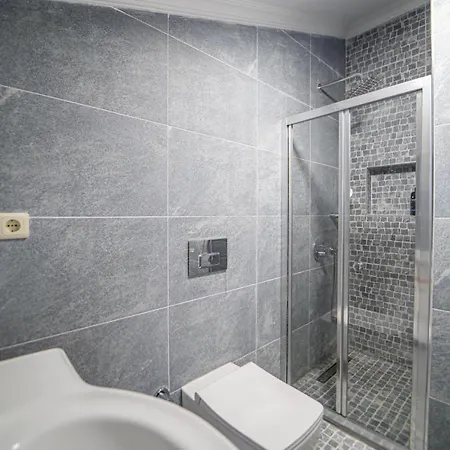 Seaside Residence, Holly, 3 Yatak Odali , 6 Kisilik Denize Sifir, Ortak Havuzlu Luks * פאטהיה